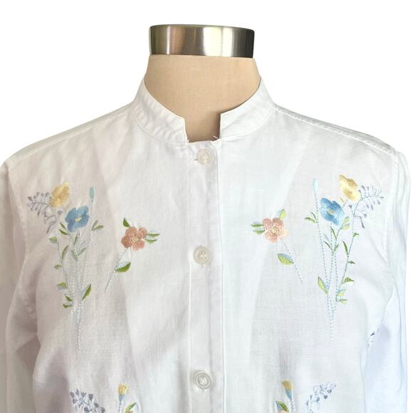 ERIKA White Linen Cotton Button Front Top MED Floral Embroidery Cottage Coastal - Picture 2 of 11